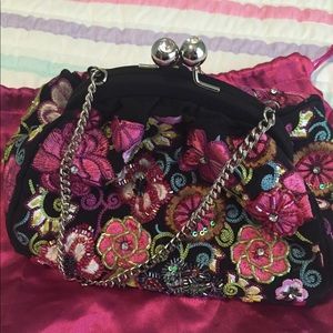Very Bradley beaded clutch purse